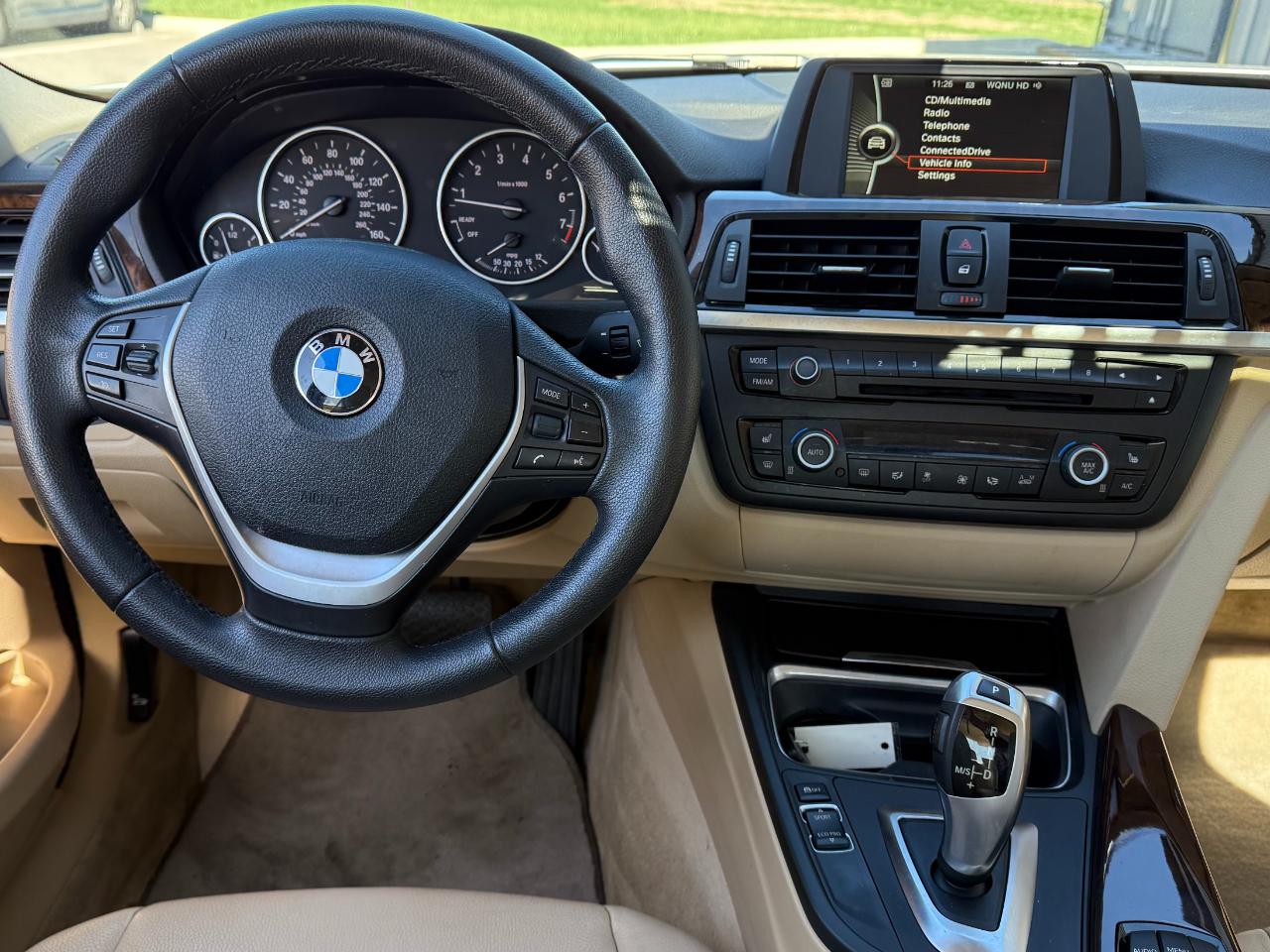 BMW 3 Series 4dr Sdn 328i RWD 2014