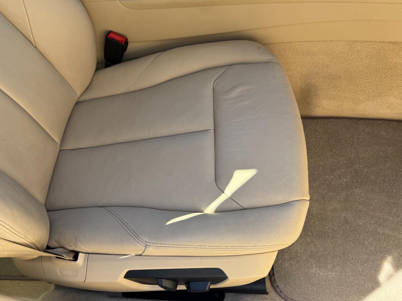 BMW 3 Series 4dr Sdn 328i RWD 2014