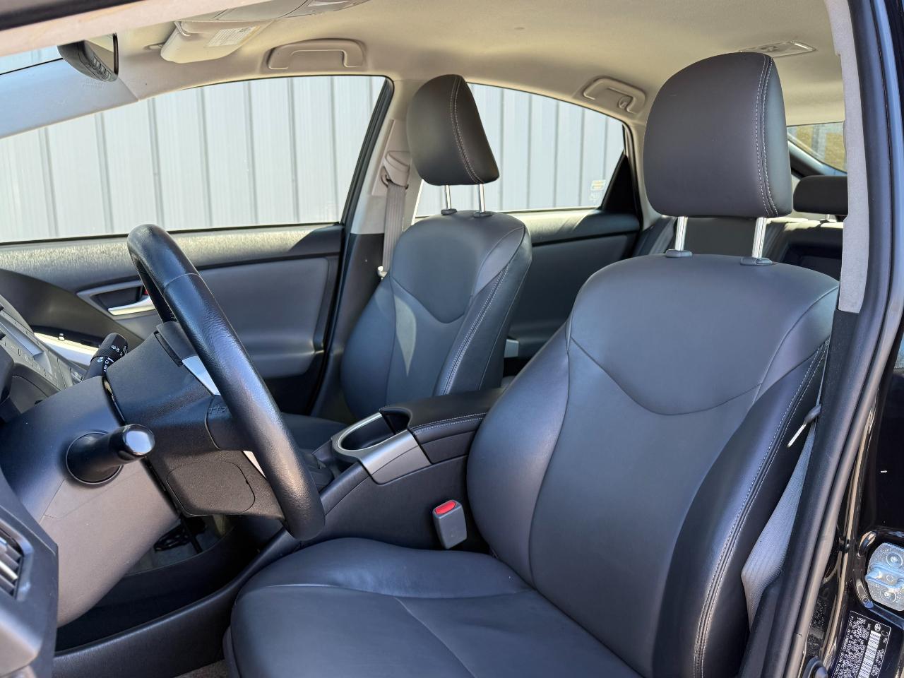 Toyota Prius 5dr HB Three (Natl) 2014