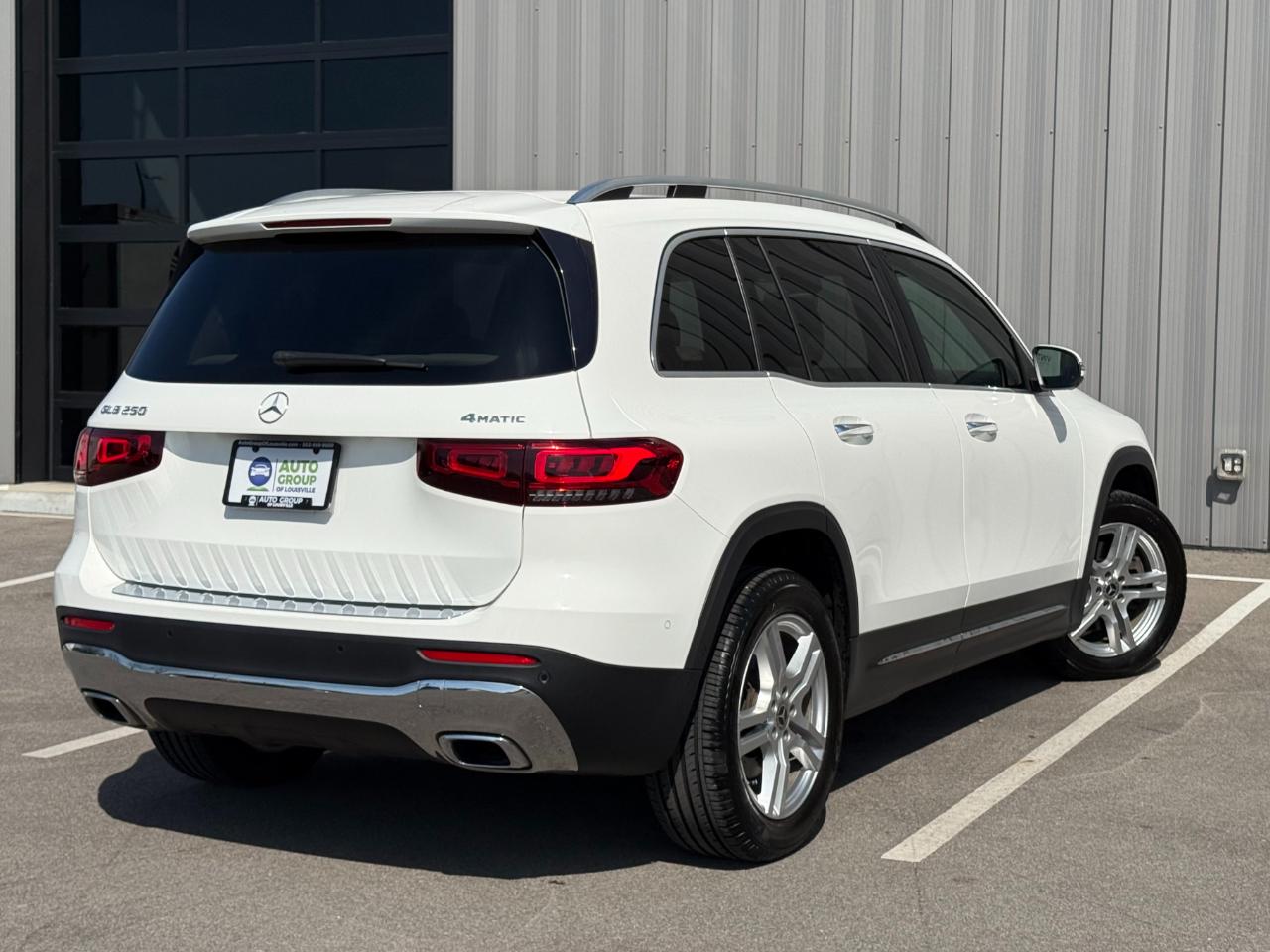 Mercedes-Benz GLB GLB 250 4MATIC SUV 2021