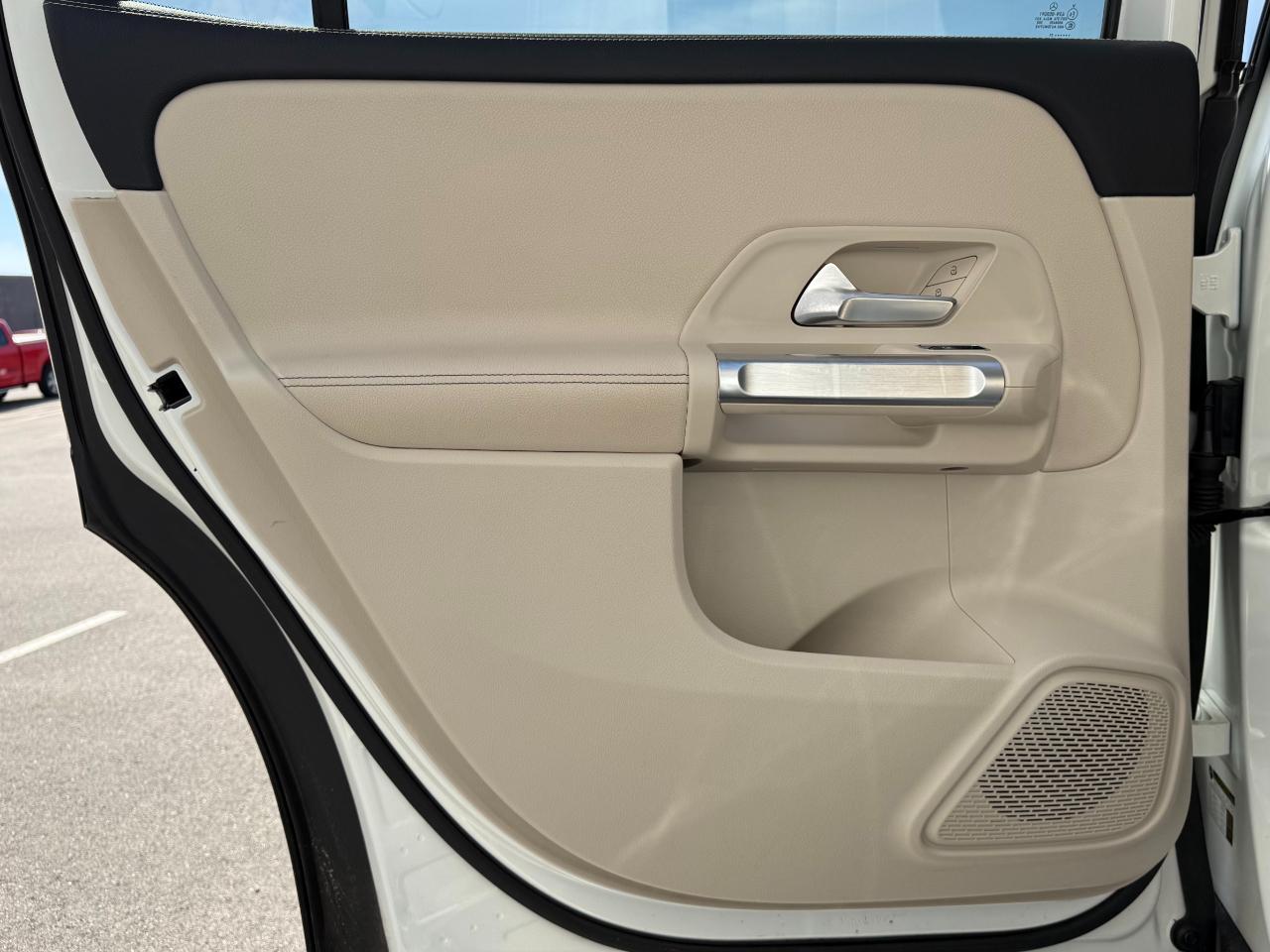 Mercedes-Benz GLB GLB 250 4MATIC SUV 2021