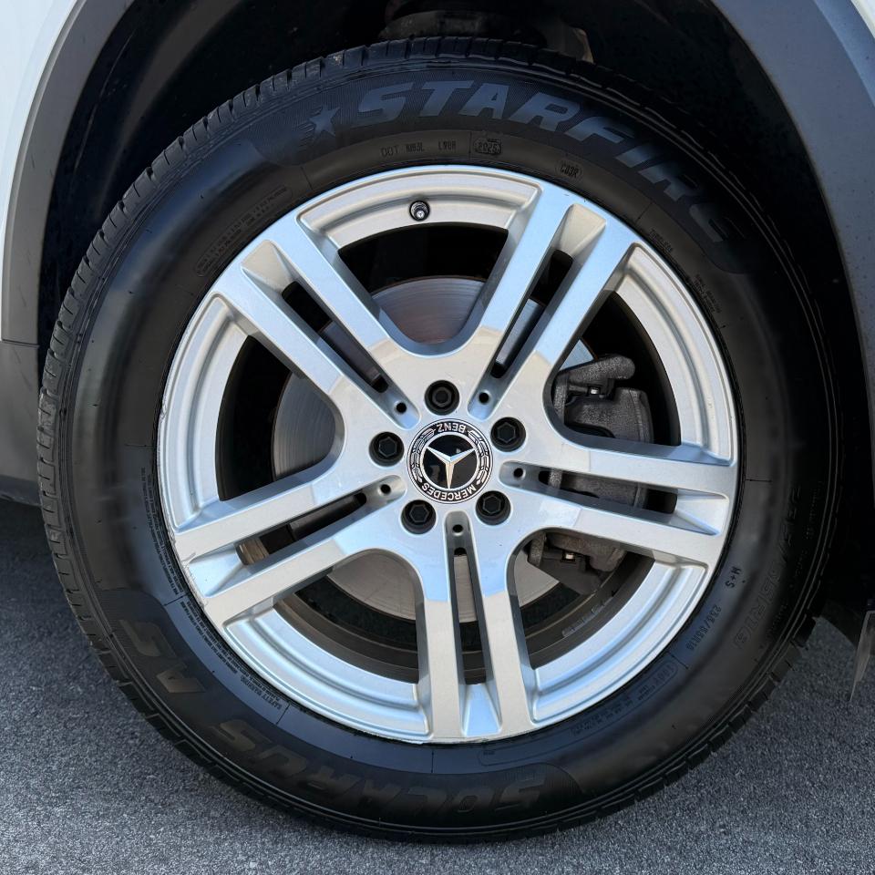 Mercedes-Benz GLB GLB 250 4MATIC SUV 2021