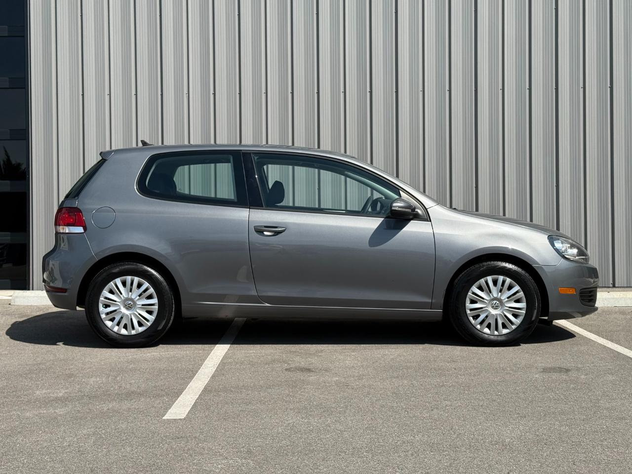 Volkswagen Golf 2dr HB Man PZEV 2012