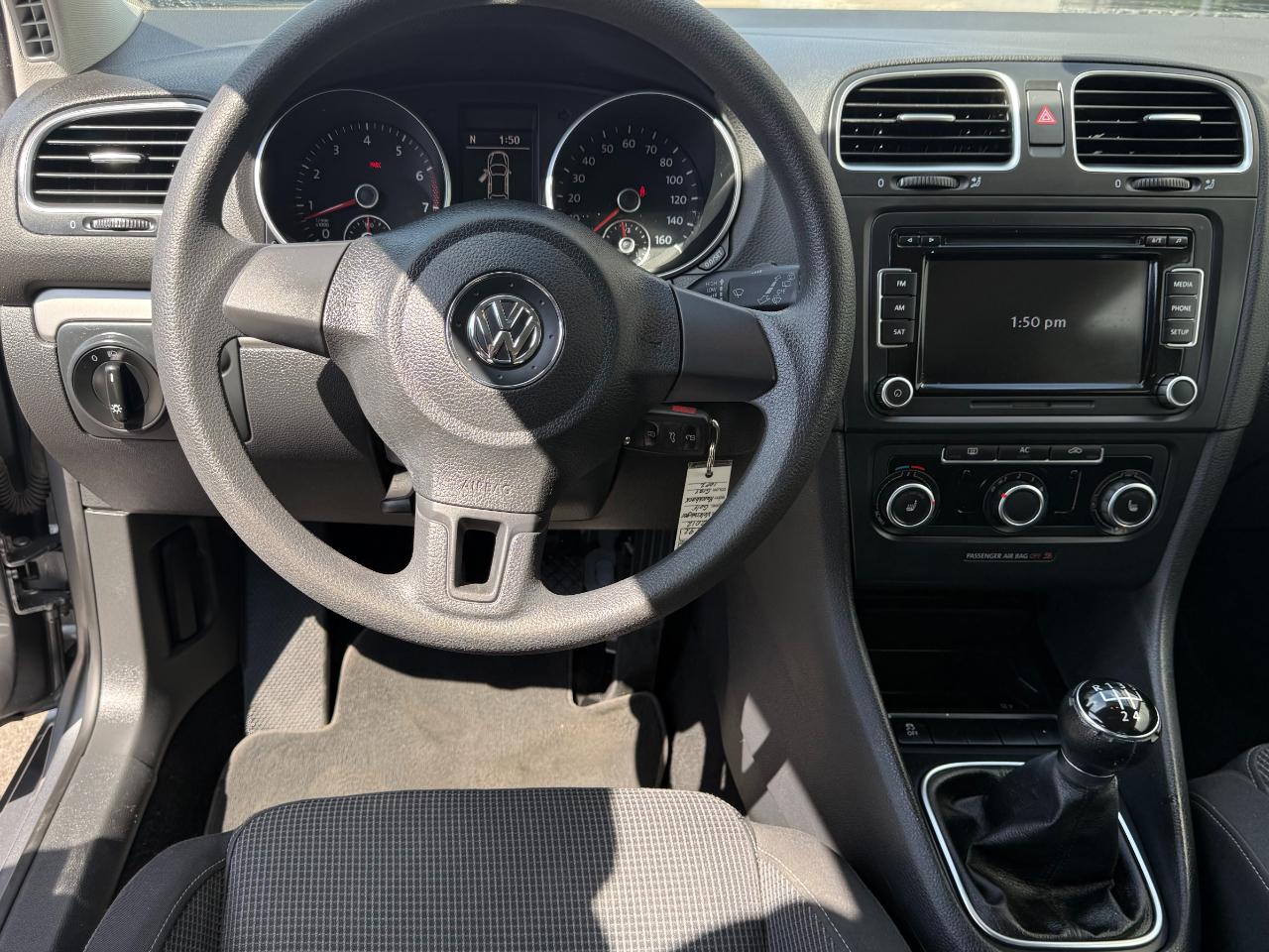 Volkswagen Golf 2dr HB Man PZEV 2012