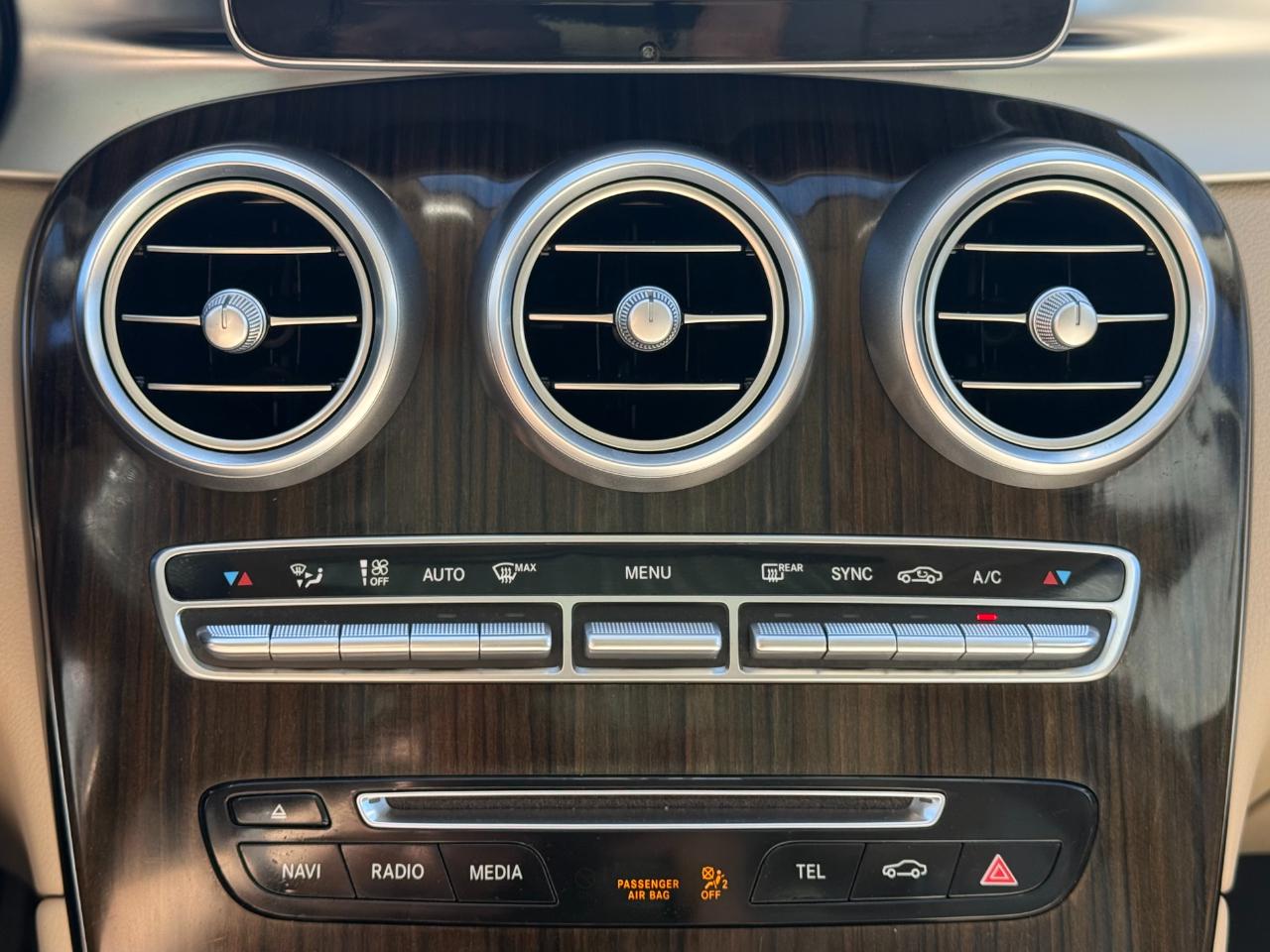 Mercedes-Benz GLC GLC 300 4MATIC SUV 2018