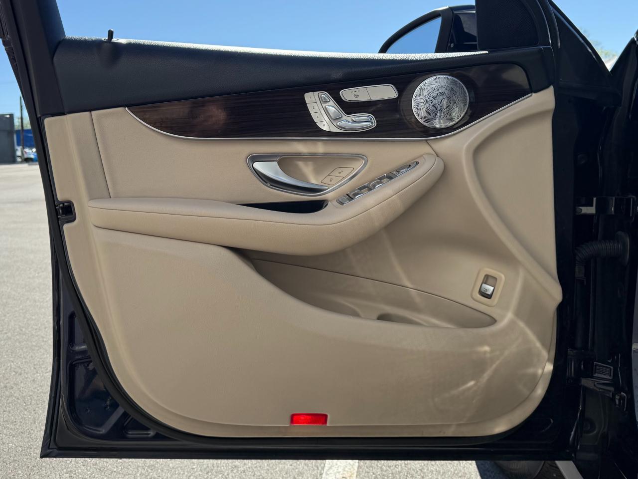 Mercedes-Benz GLC GLC 300 4MATIC SUV 2018