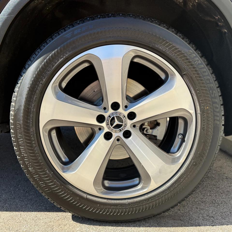 Mercedes-Benz GLC GLC 300 4MATIC SUV 2018