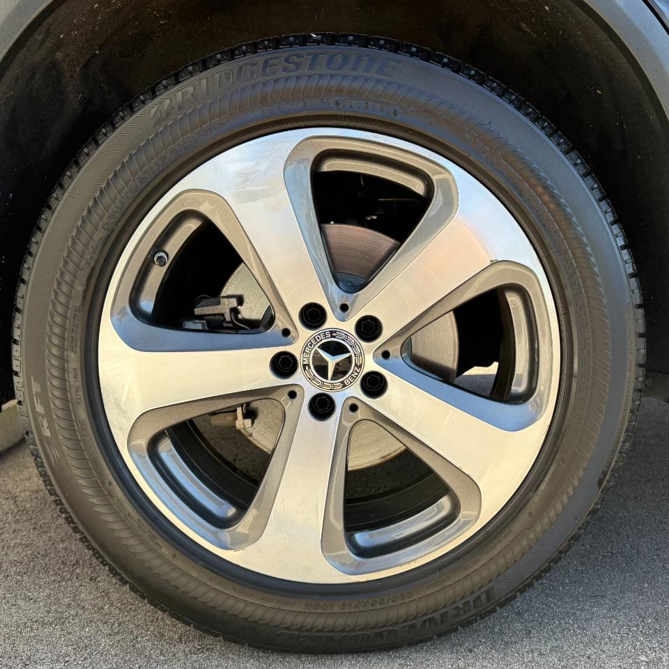 Mercedes-Benz GLC GLC 300 4MATIC SUV 2018