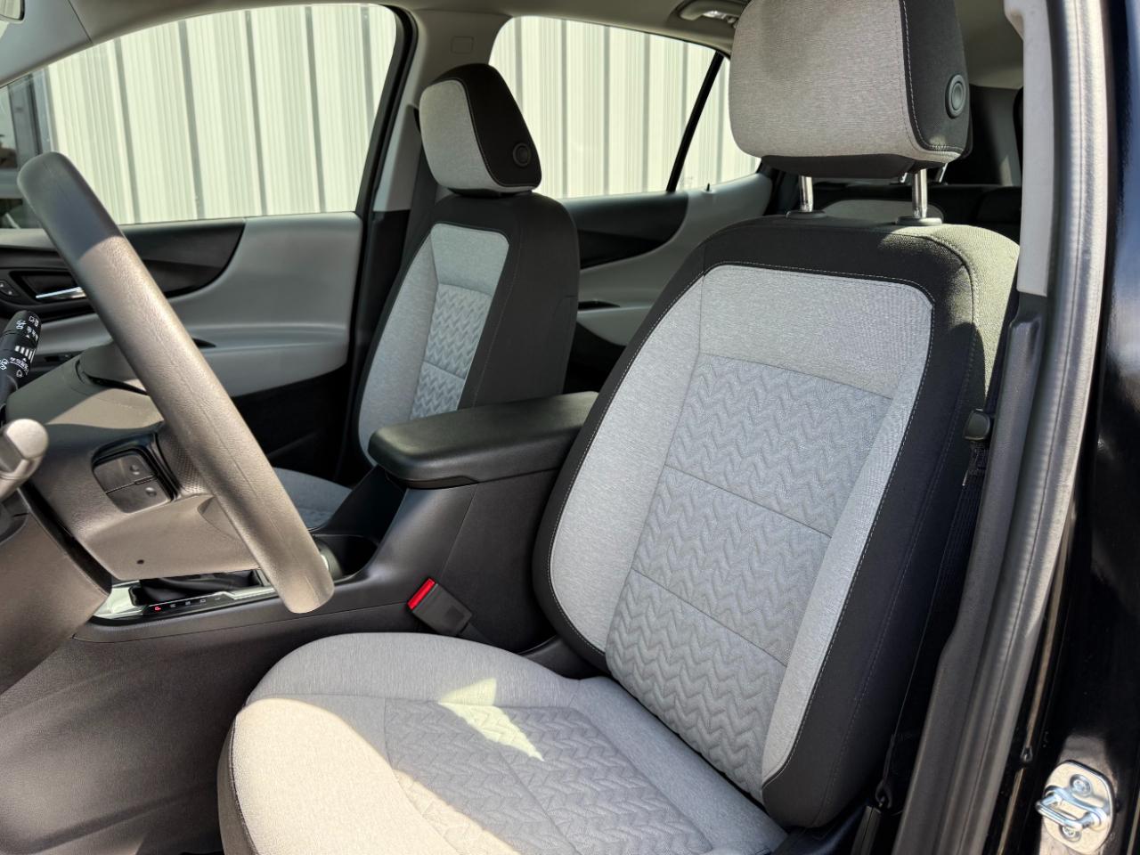 Chevrolet Equinox FWD 4dr LS w/1FL 2024