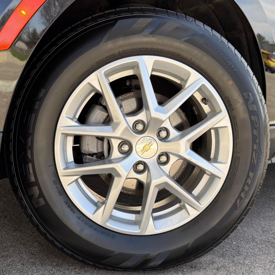 Chevrolet Equinox FWD 4dr LS w/1FL 2024