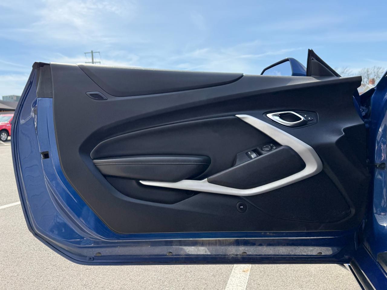 Chevrolet Camaro 2dr Cpe 1LT 2020