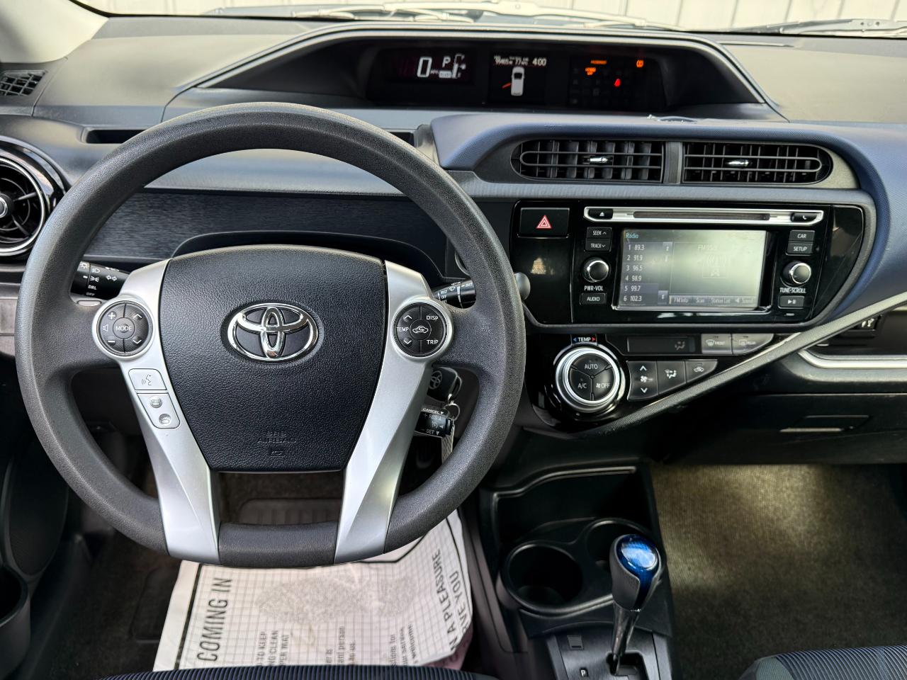 Toyota Prius c 5dr HB Persona Series (Natl) 2016