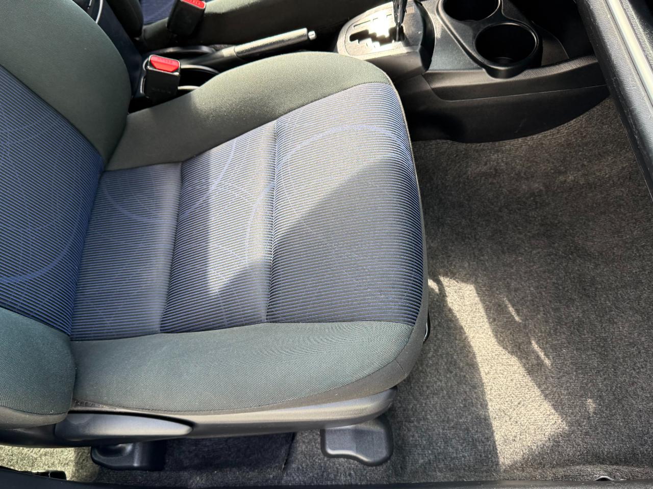 Toyota Prius c 5dr HB Persona Series (Natl) 2016