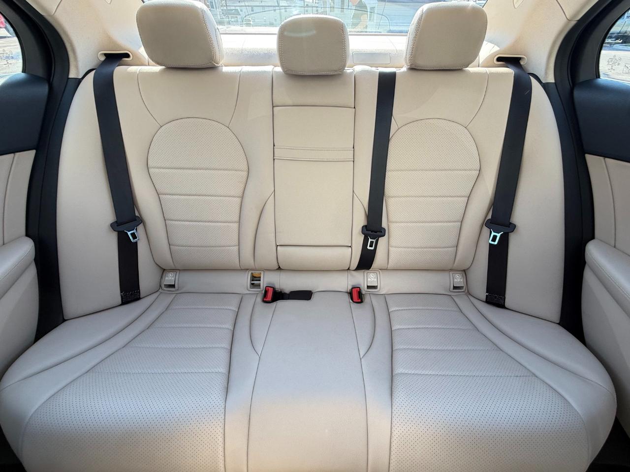 Mercedes-Benz C-Class C 300 4MATIC Sedan 2017