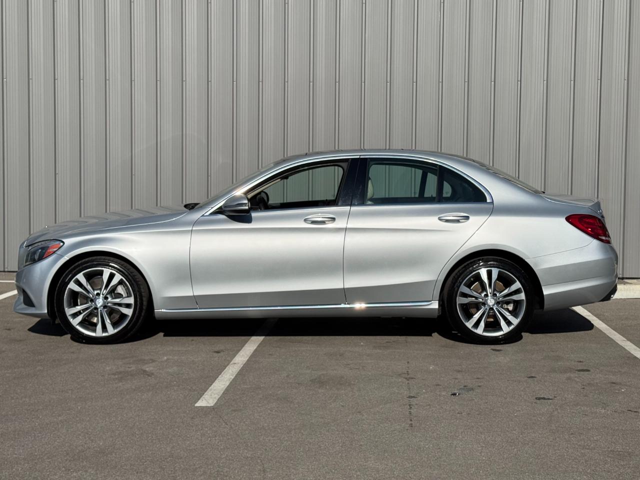 Mercedes-Benz C-Class C 300 4MATIC Sedan 2017