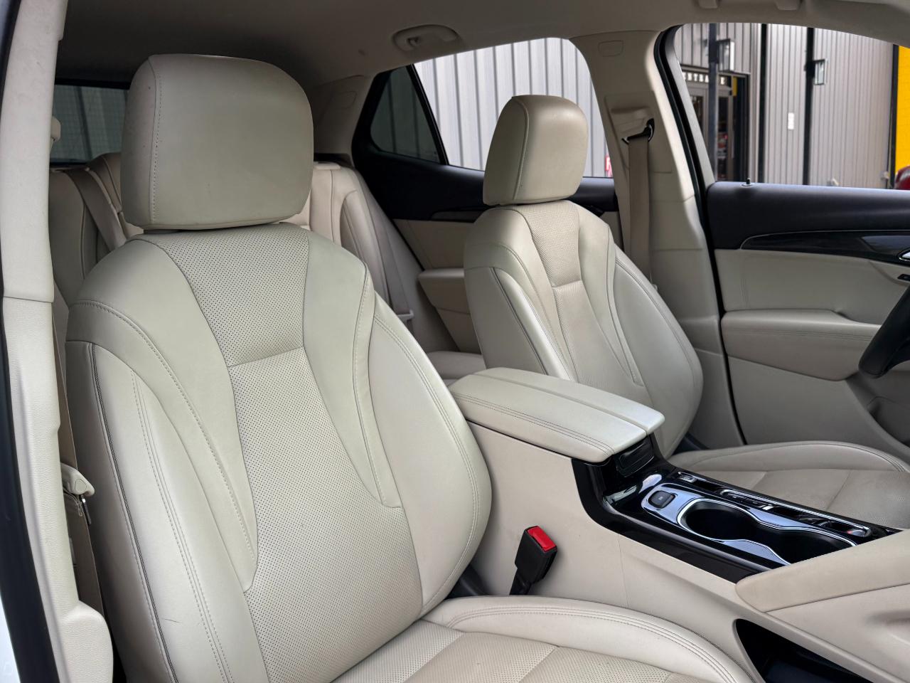 Buick Envision FWD 4dr Essence 2023