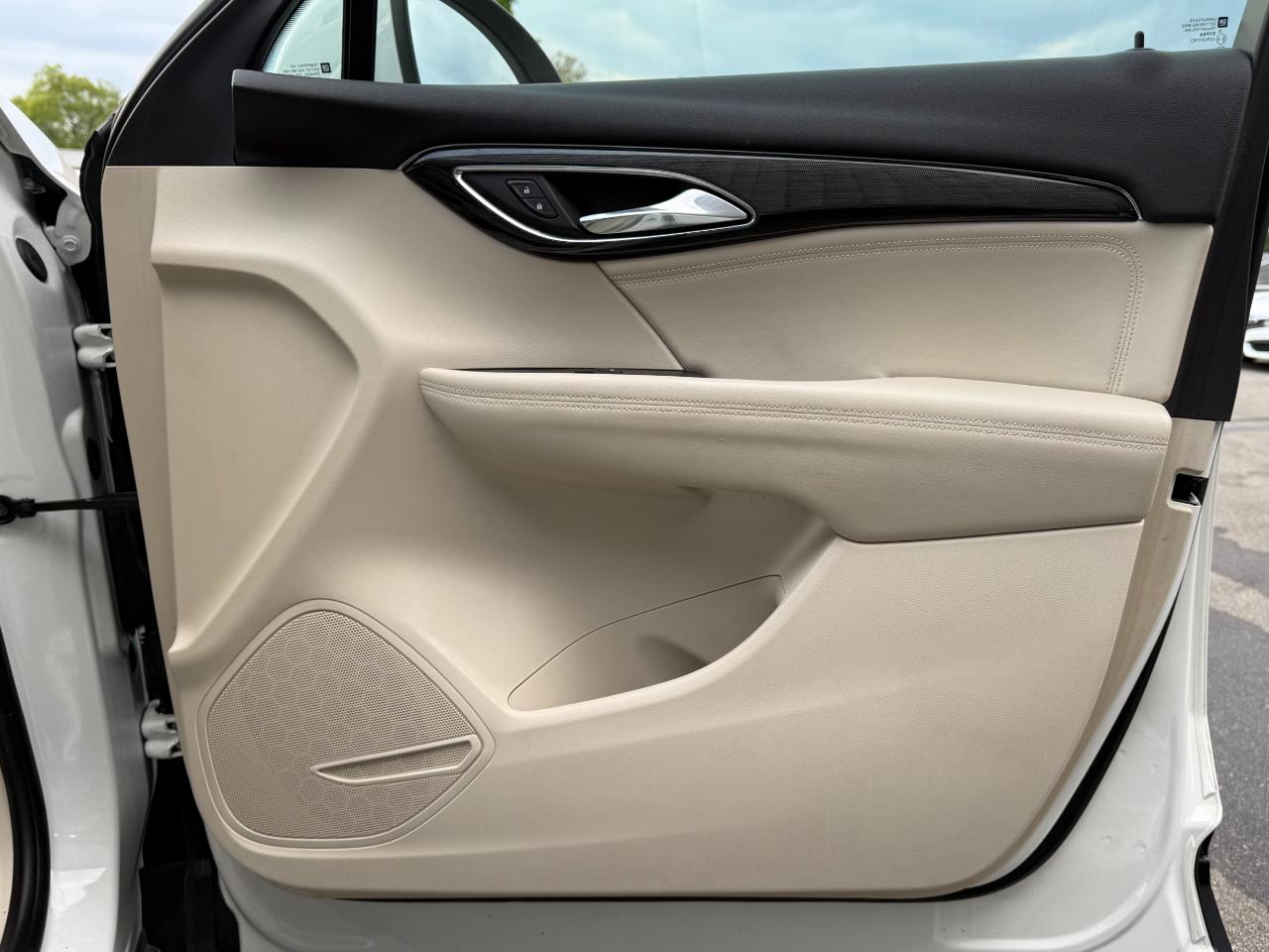 Buick Envision FWD 4dr Essence 2023