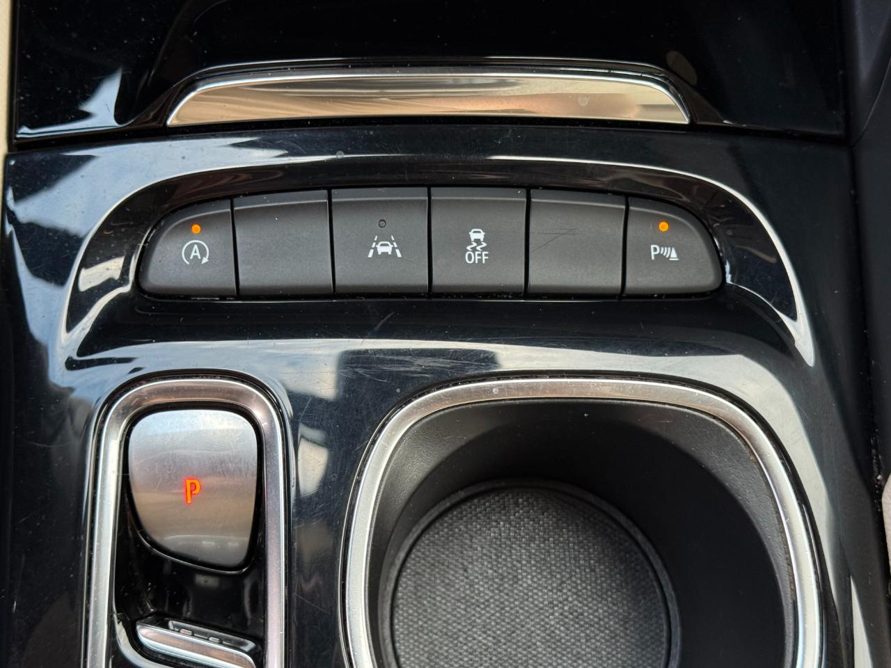 Buick Envision FWD 4dr Essence 2023