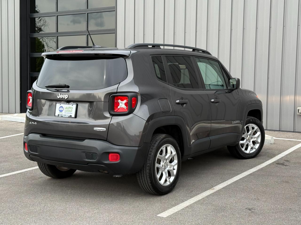 Jeep Renegade 4WD 4dr Latitude 2016