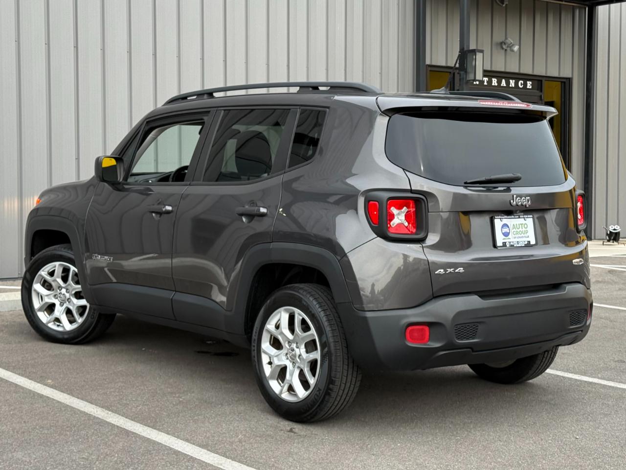 Jeep Renegade 4WD 4dr Latitude 2016