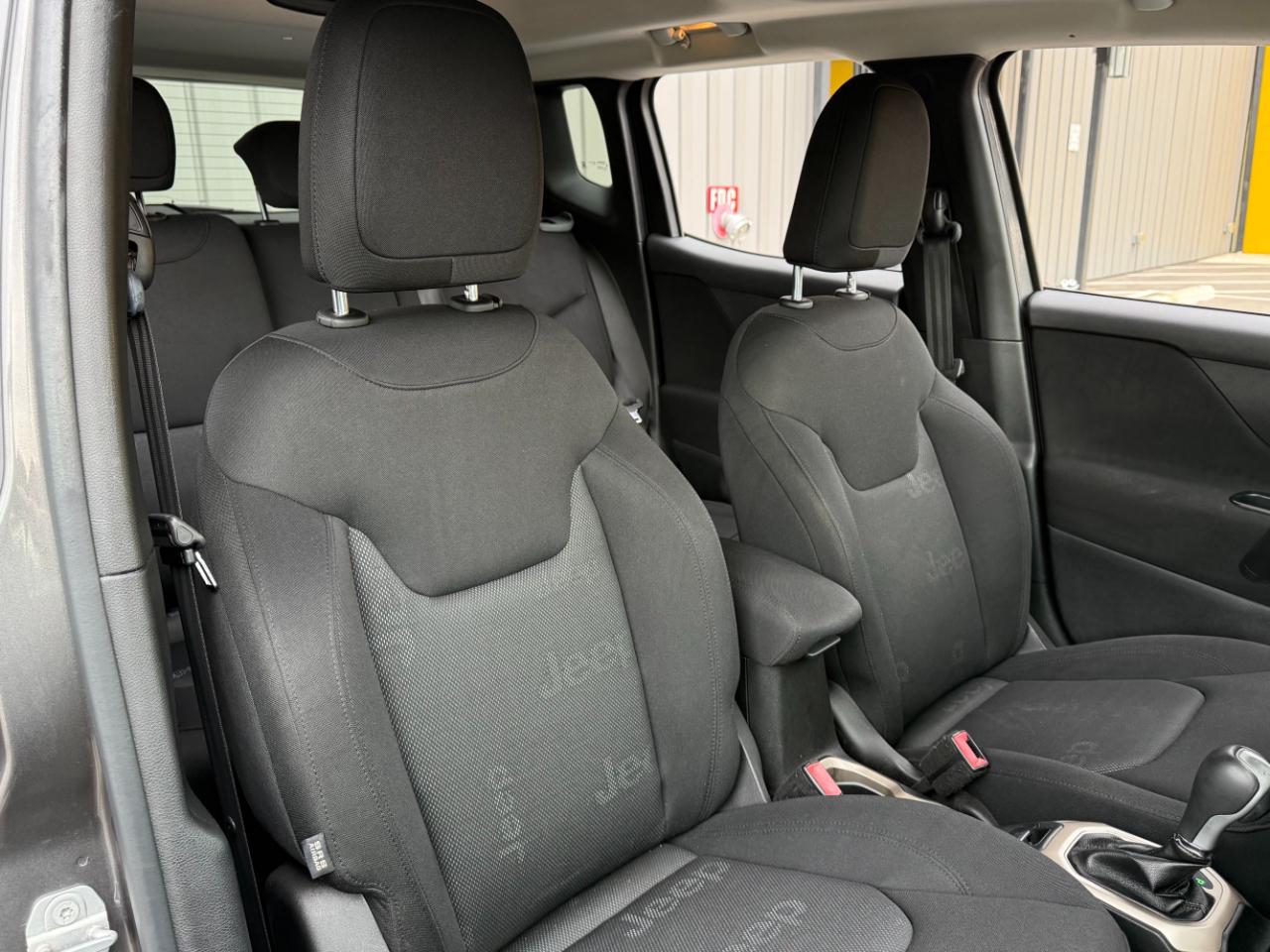 Jeep Renegade 4WD 4dr Latitude 2016