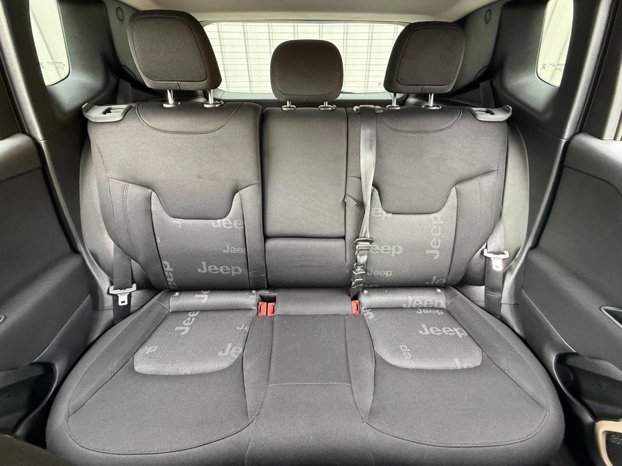 Jeep Renegade 4WD 4dr Latitude 2016