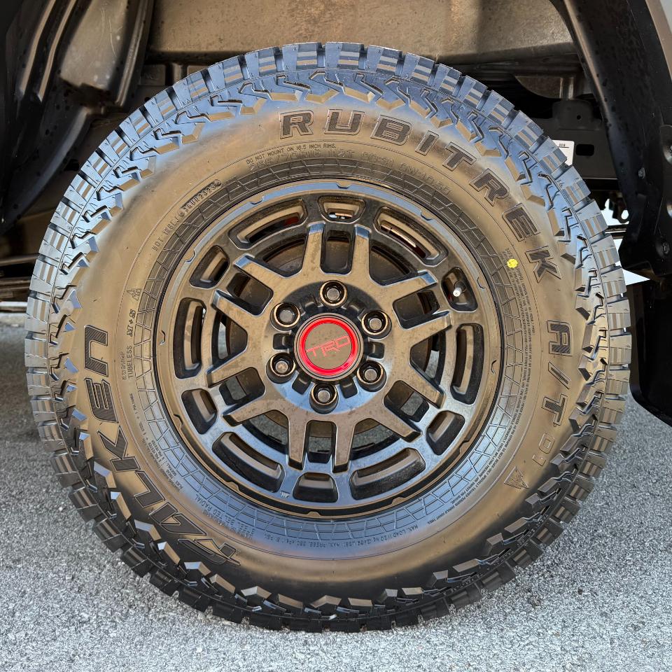 Toyota Tacoma 4WD TRD Pro Double Cab 5' Bed V6 AT (Natl) 2022