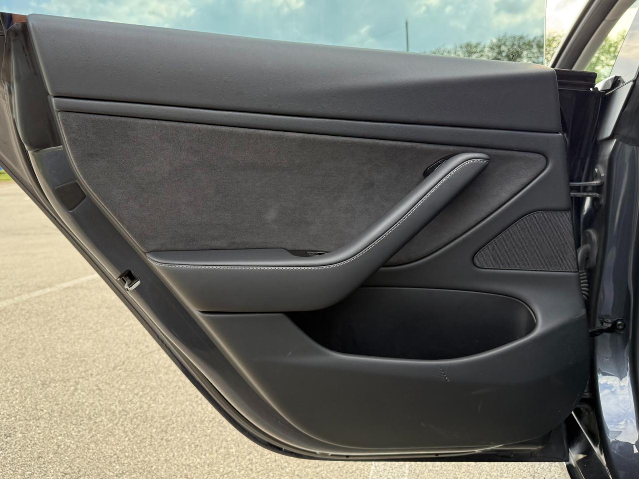 Tesla Model 3 Long Range Battery AWD 2018