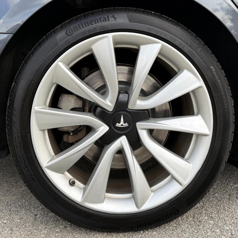 Tesla Model 3 Long Range Battery AWD 2018