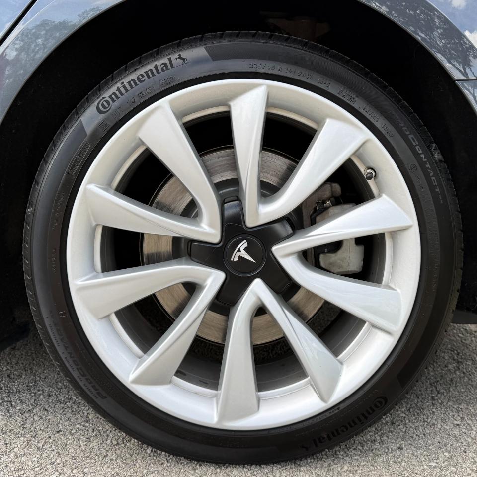 Tesla Model 3 Long Range Battery AWD 2018