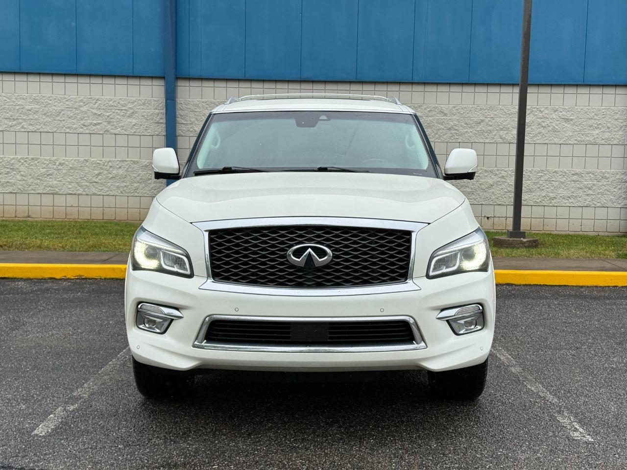Infiniti QX80 AWD 2017