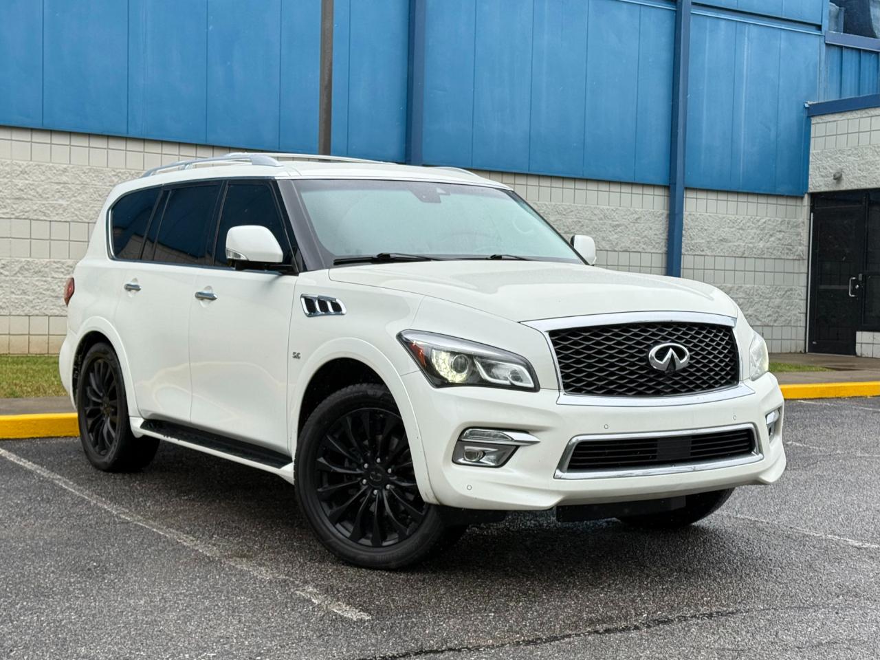 Infiniti QX80 AWD 2017