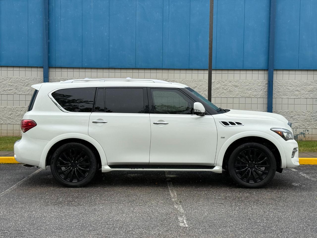 Infiniti QX80 AWD 2017