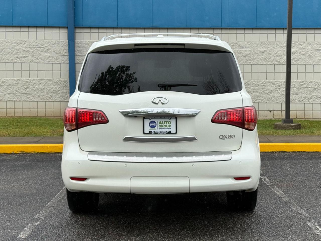 Infiniti QX80 AWD 2017