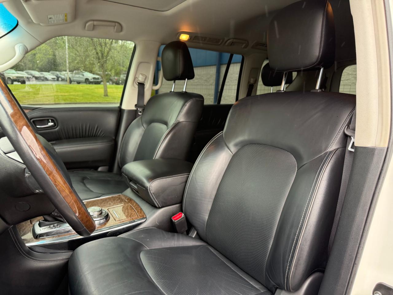 Infiniti QX80 AWD 2017