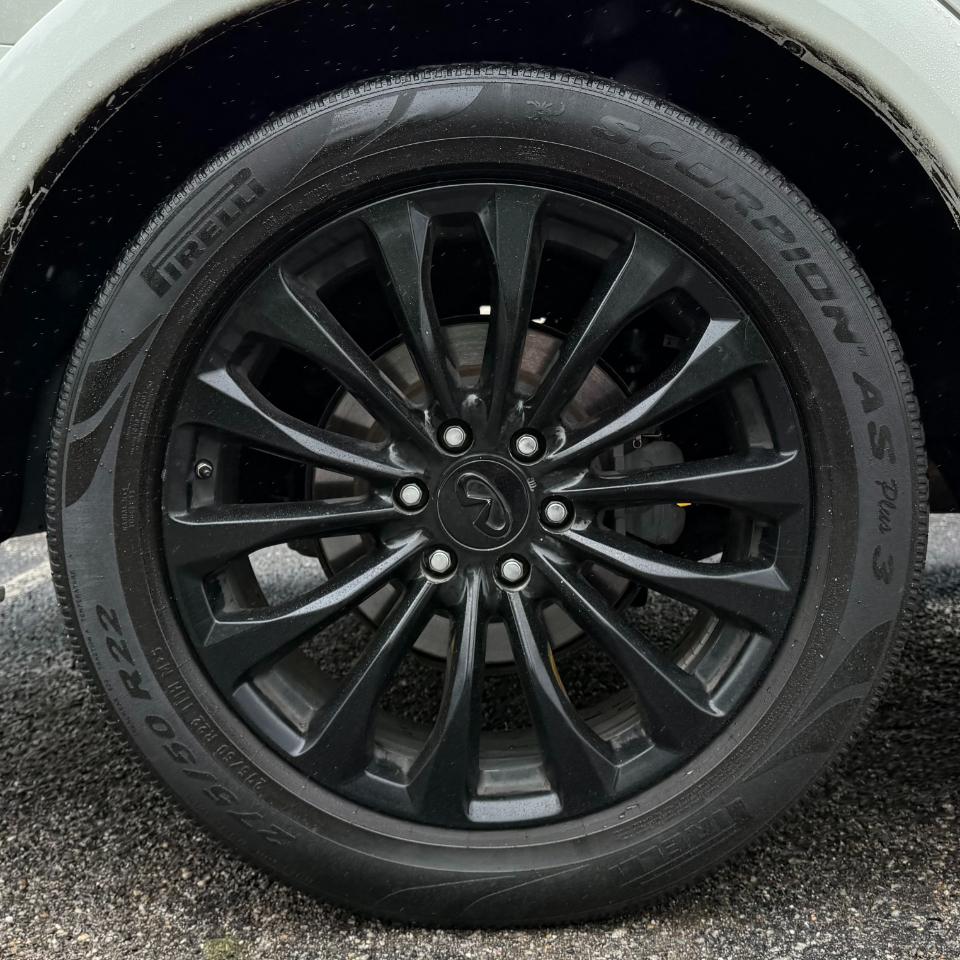 Infiniti QX80 AWD 2017