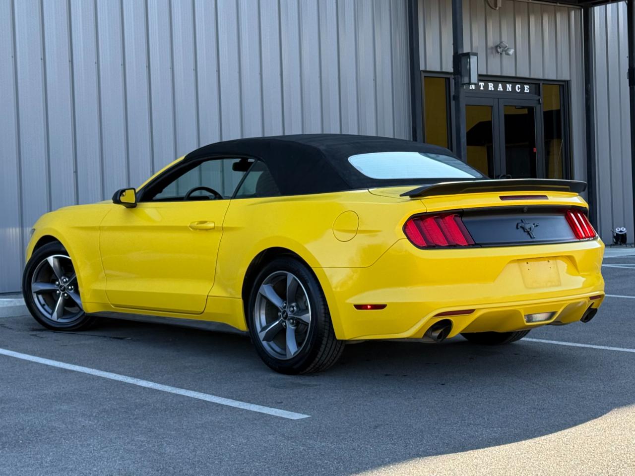 Ford Mustang 2dr Conv V6 2015