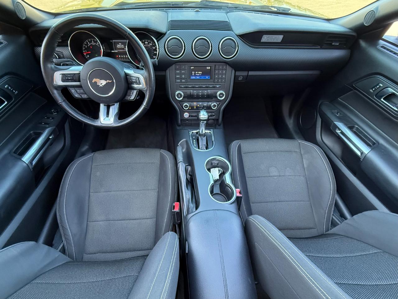 Ford Mustang 2dr Conv V6 2015