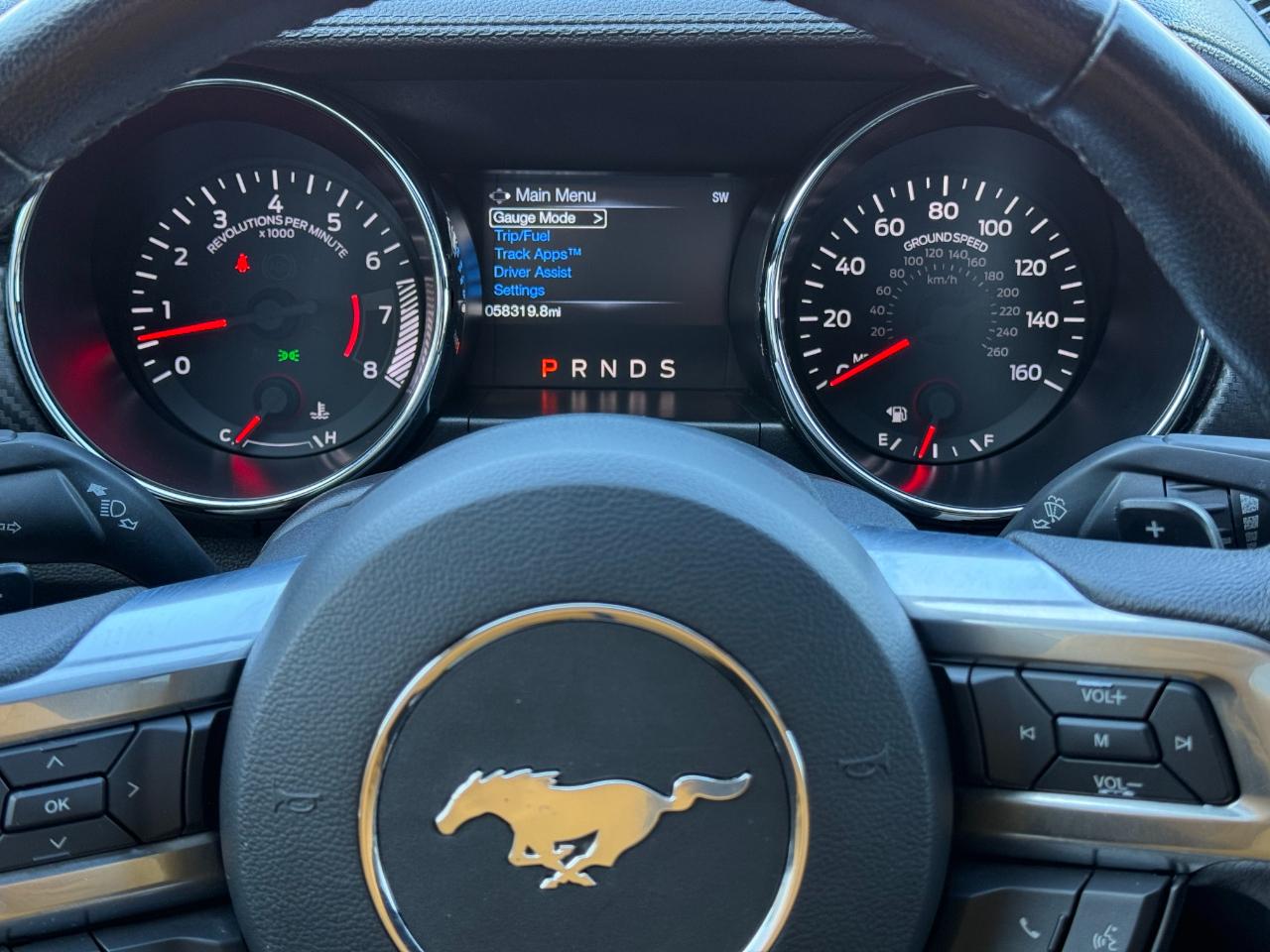 Ford Mustang 2dr Conv V6 2015