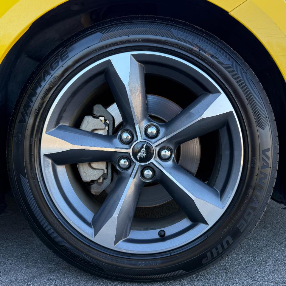 Ford Mustang 2dr Conv V6 2015