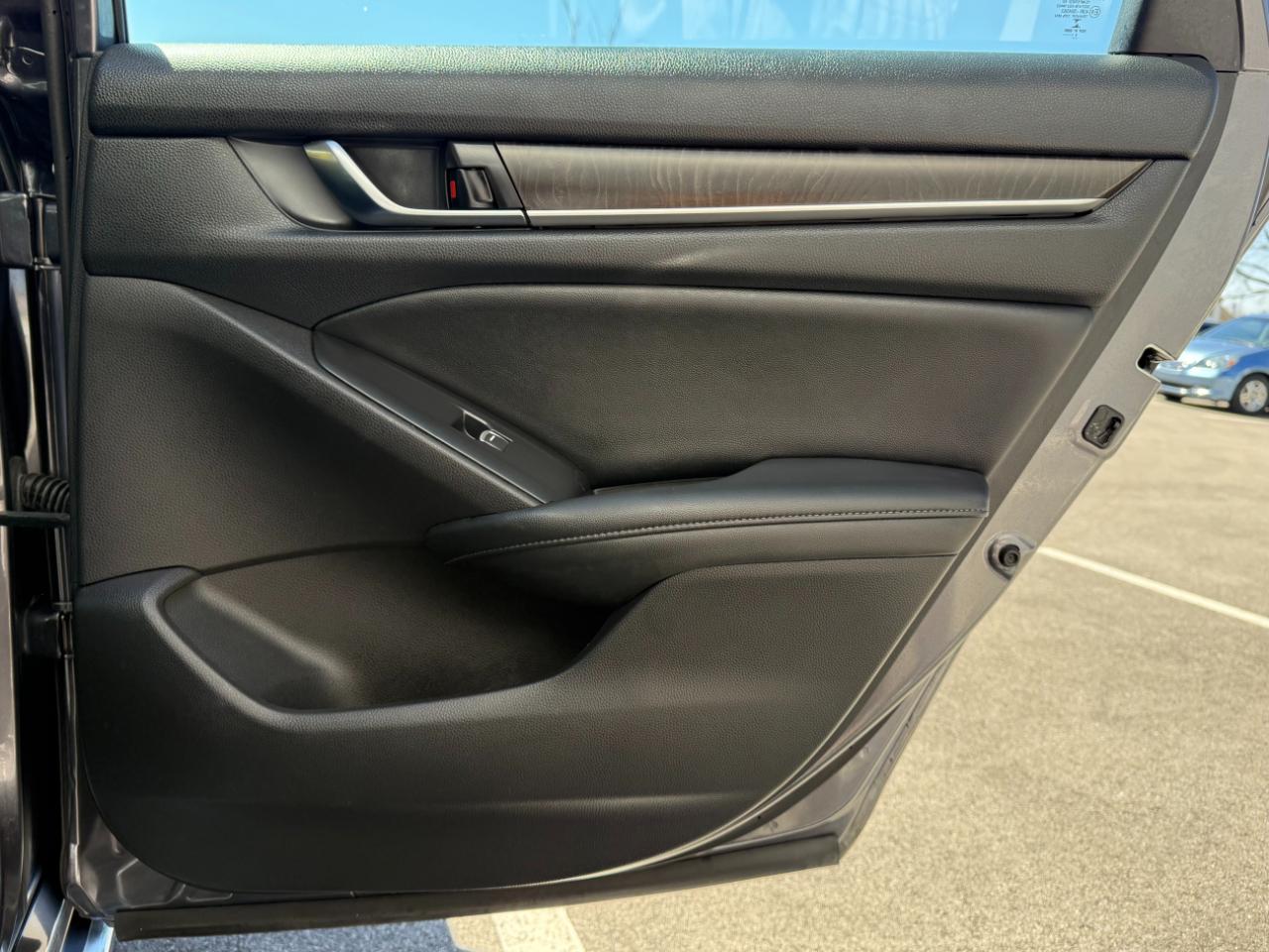 Honda Accord Sedan EX-L 1.5T CVT 2021