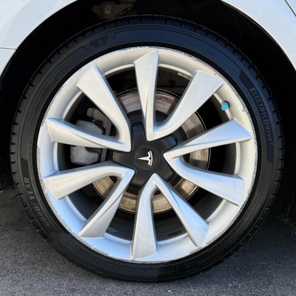 Tesla Model 3 Standard Range RWD 2020