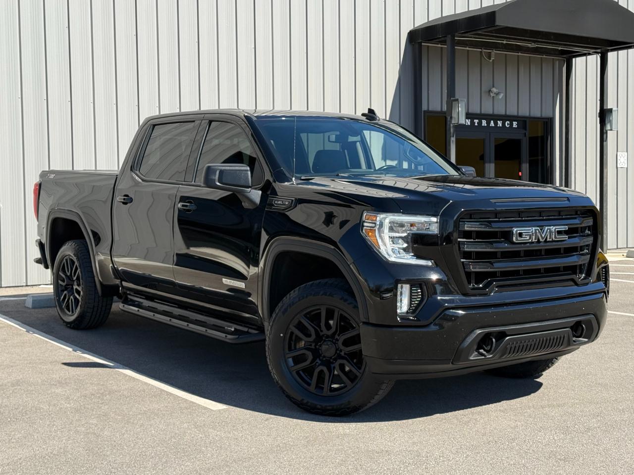 GMC Sierra 1500 4WD Crew Cab 147" Elevation 2019
