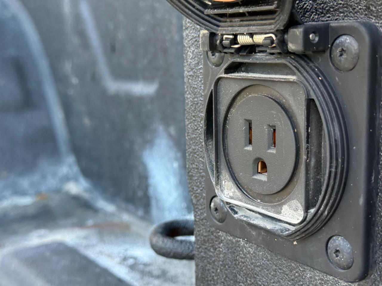 GMC Sierra 1500 4WD Crew Cab 147" Elevation 2019