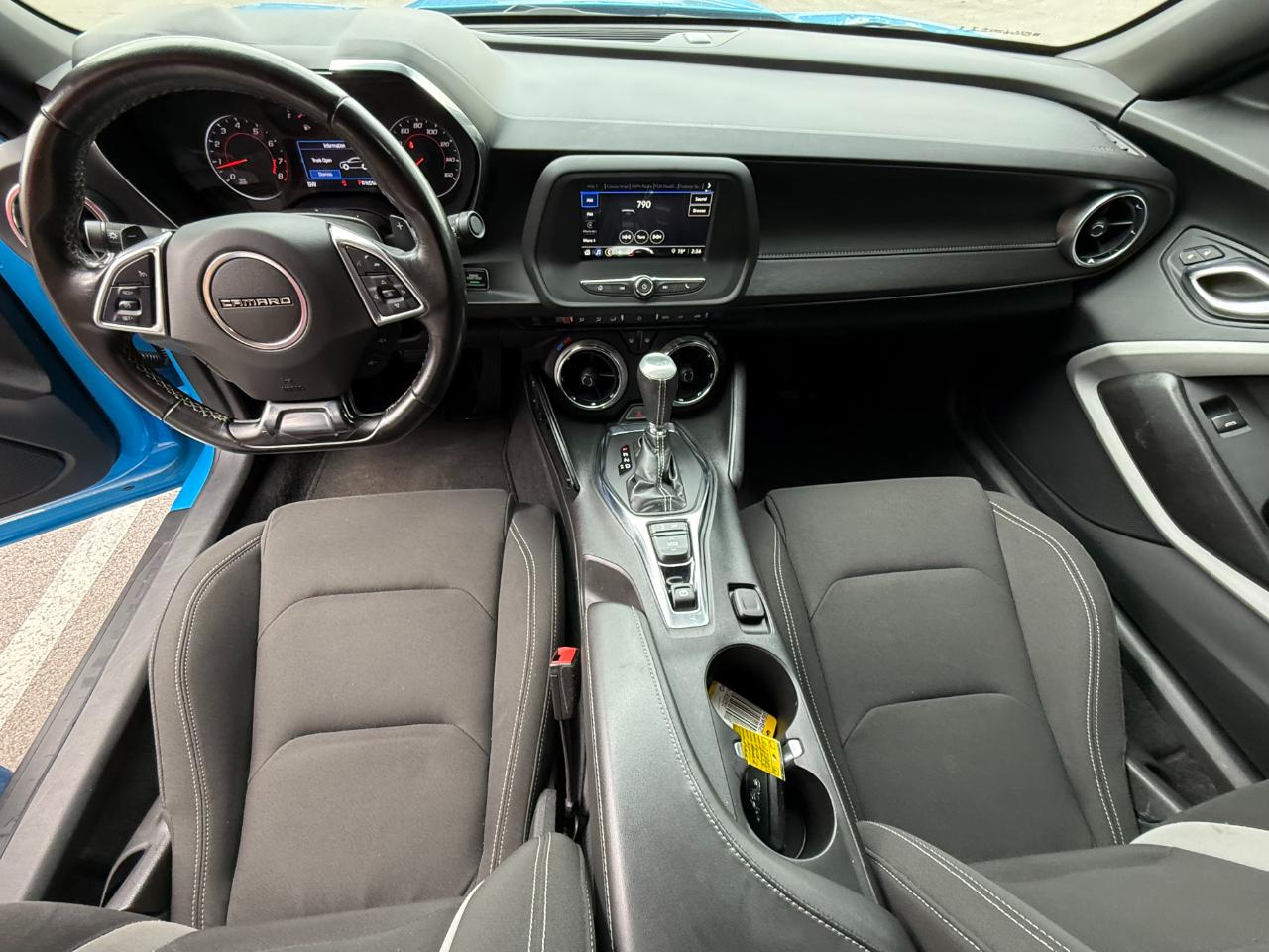 Chevrolet Camaro 2dr Cpe 1LT 2022