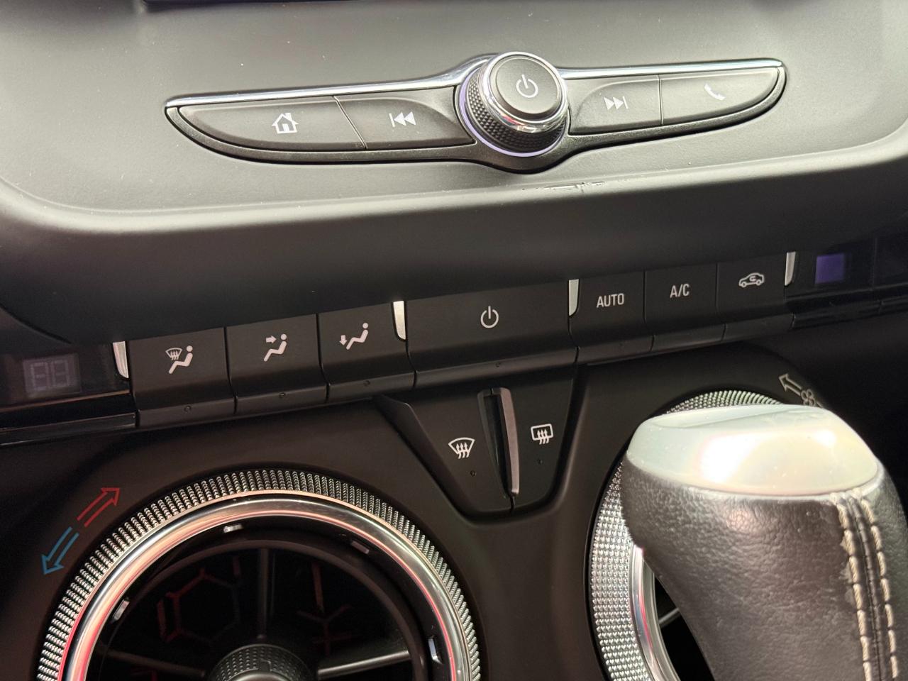 Chevrolet Camaro 2dr Cpe 1LT 2022