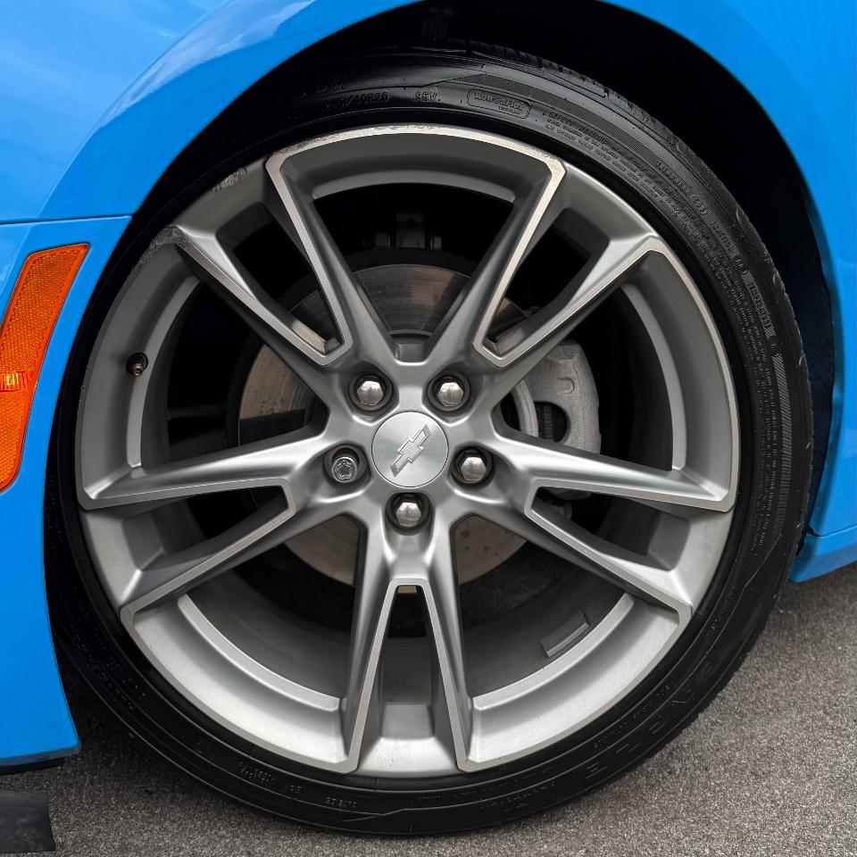 Chevrolet Camaro 2dr Cpe 1LT 2022