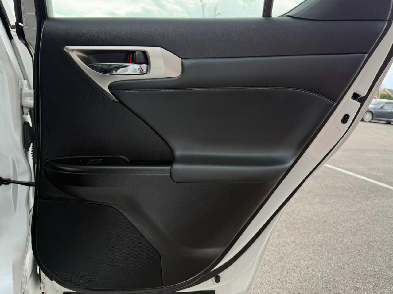 Lexus CT 200h 5dr Sdn Hybrid 2016