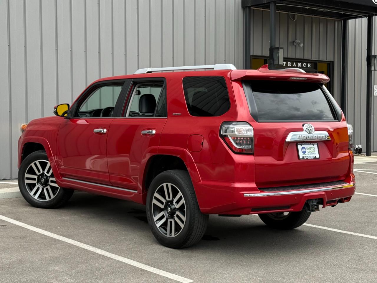 Toyota 4Runner TRD Off Road Premium 4WD (Natl) 2017