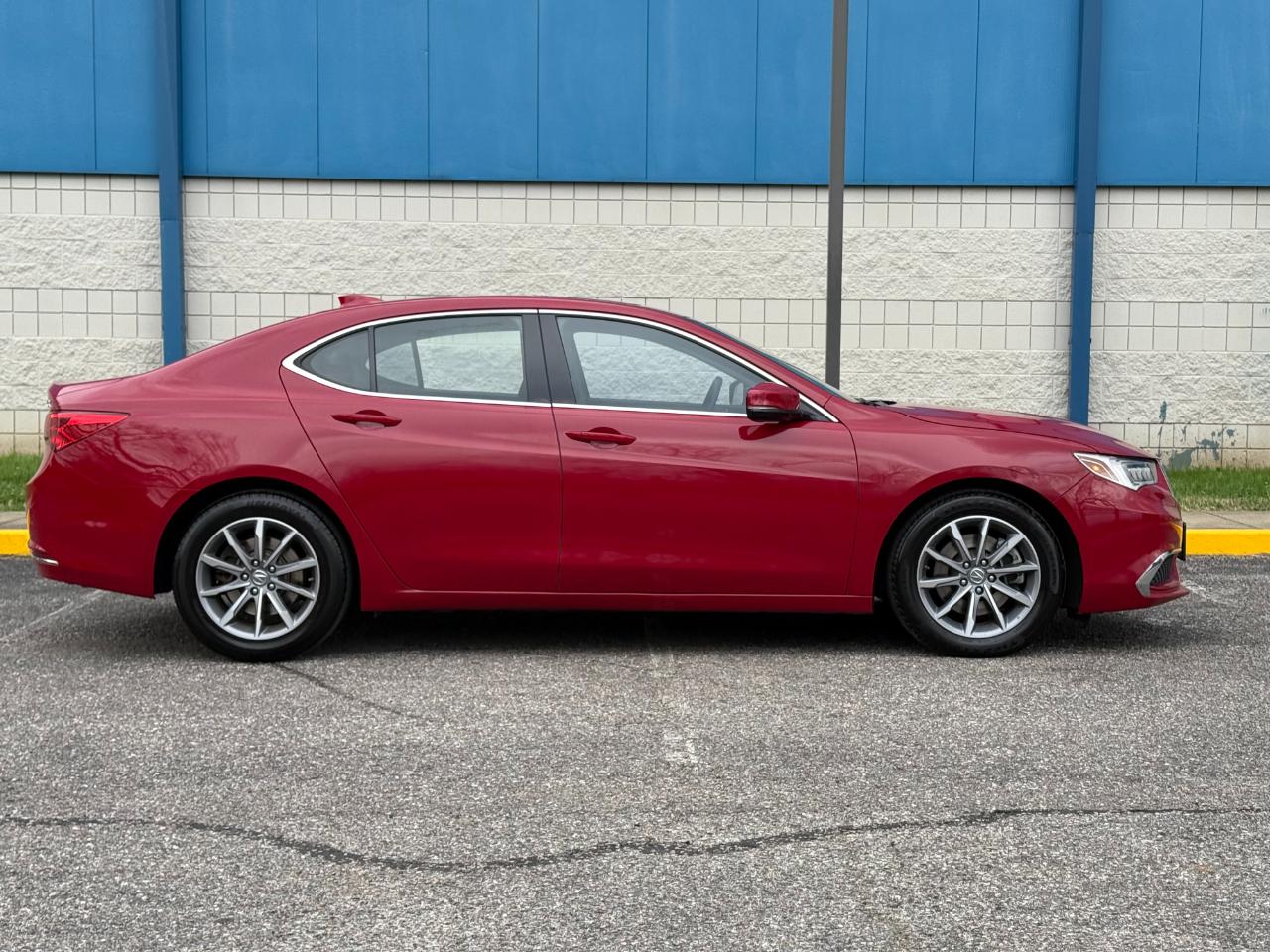 Acura TLX 2.4L FWD w/Technology Pkg 2018